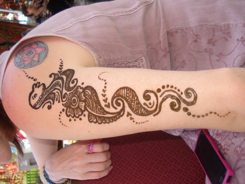 hire henna tattoos by nehal patel arts u0026 crafts party in hire henna tattoos by nehal patel arts u0026 crafts party in