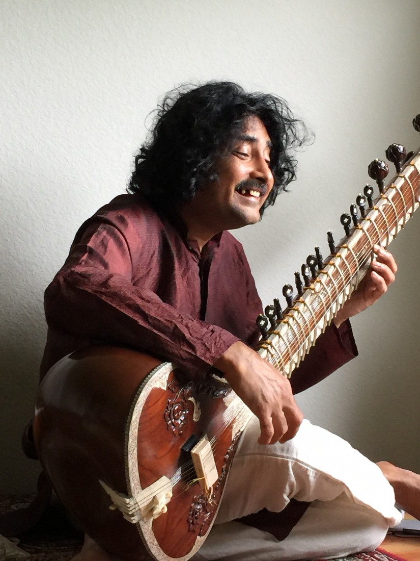 Hire Indrajit Banerjee Sitar Player in Austin, Texas