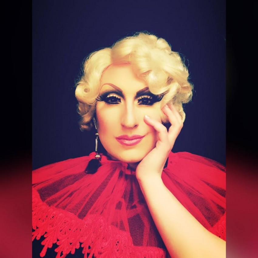 Hire Kyra Banks Drag Queen in St Louis, Missouri