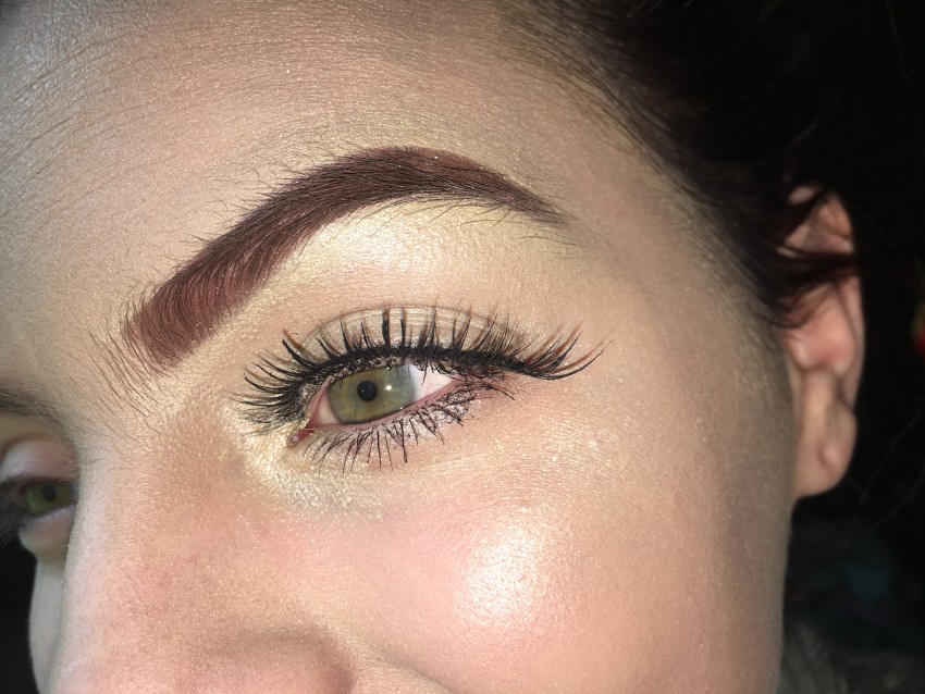 Hire @makeup_bymandi - Makeup Artist in Kansas City, Missouri