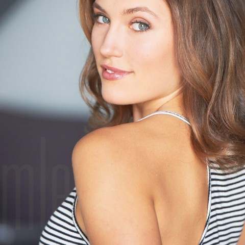 Hire Miranda MacDougall - Wedding Singer in Vancouver, British Columbia