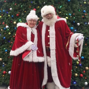 santa and mrs claus