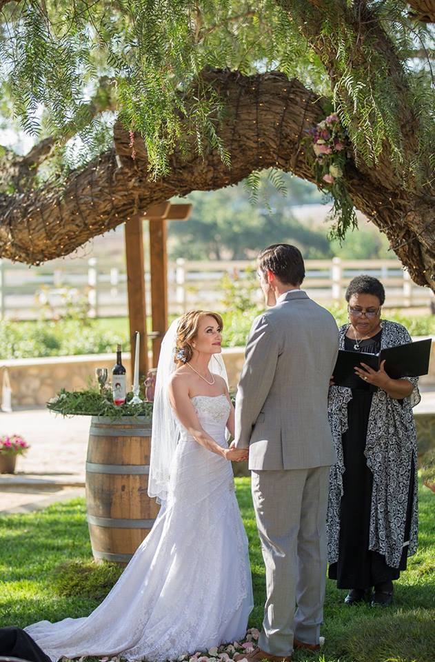 Hire Officiant Lady Wedding Officiant in Los Angeles