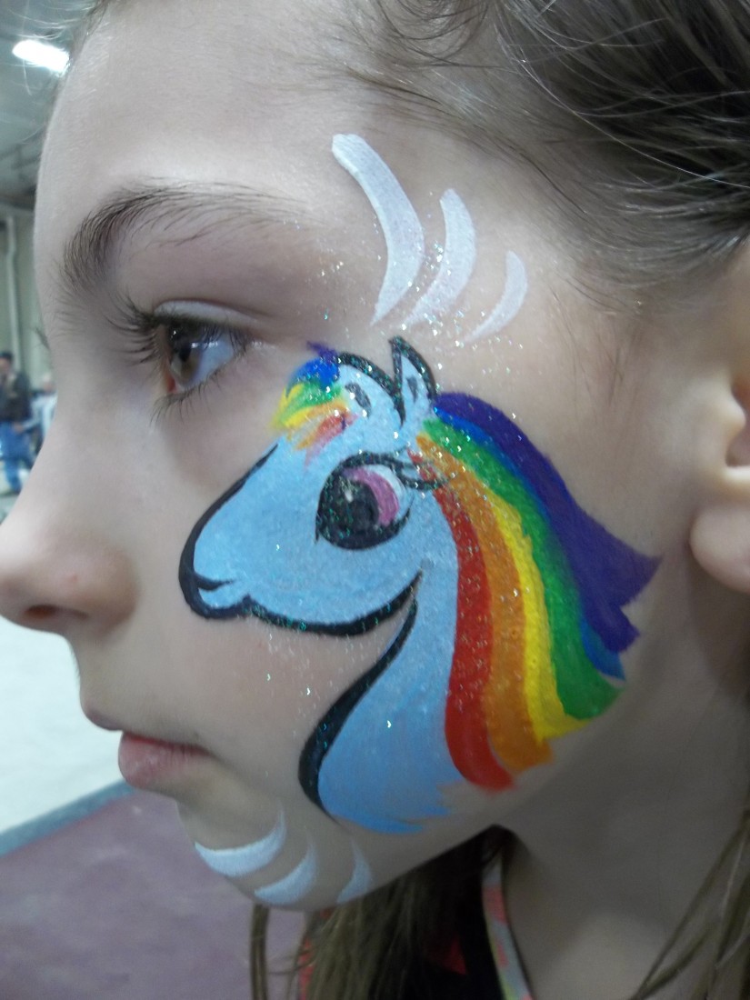 Hire PeaPod Face Painting Face Painter in Omaha, Nebraska