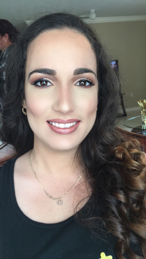 Hire Slaybeautywithroxy Makeup Artist in San Antonio, Texas