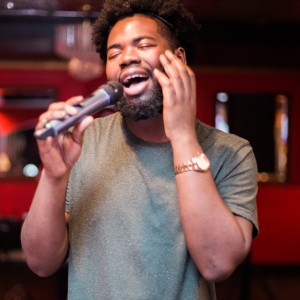 Hire Te Von The Apostrophe R B Vocalist In New York City New York