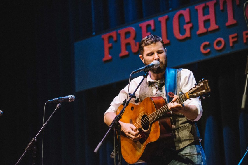 Hire Tom Rhodes - Singing Guitarist in San Francisco, California