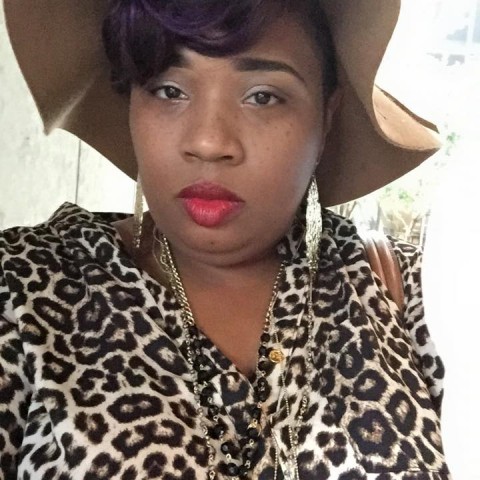 Hire Turntup Makeup And Hair Salon Makeup Artist In Alexandria
