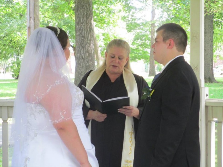 Hire Weddings Your Way Wedding Officiant in Alton, Illinois