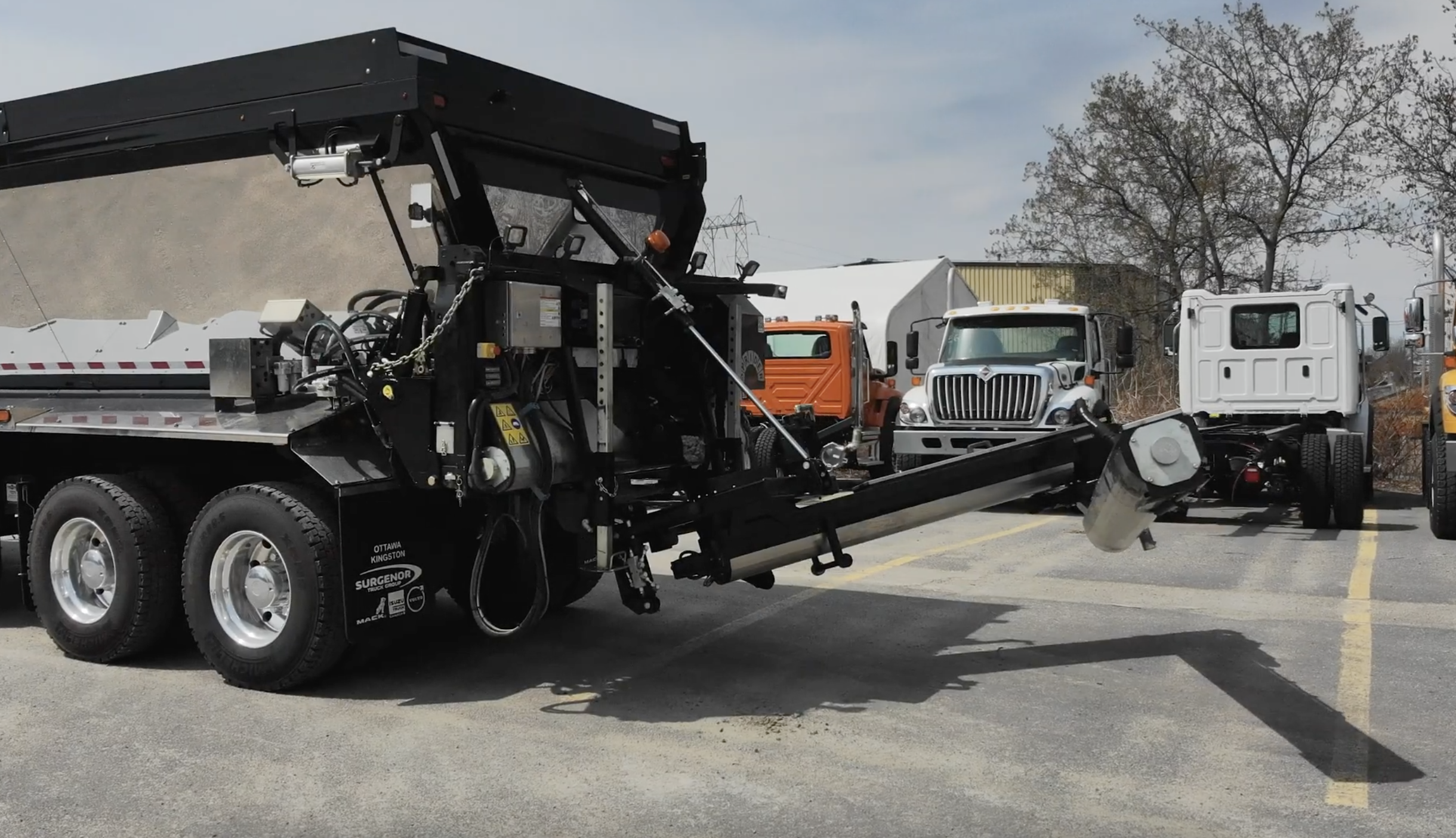GINCOR Werx Live Bottom Truck Mount