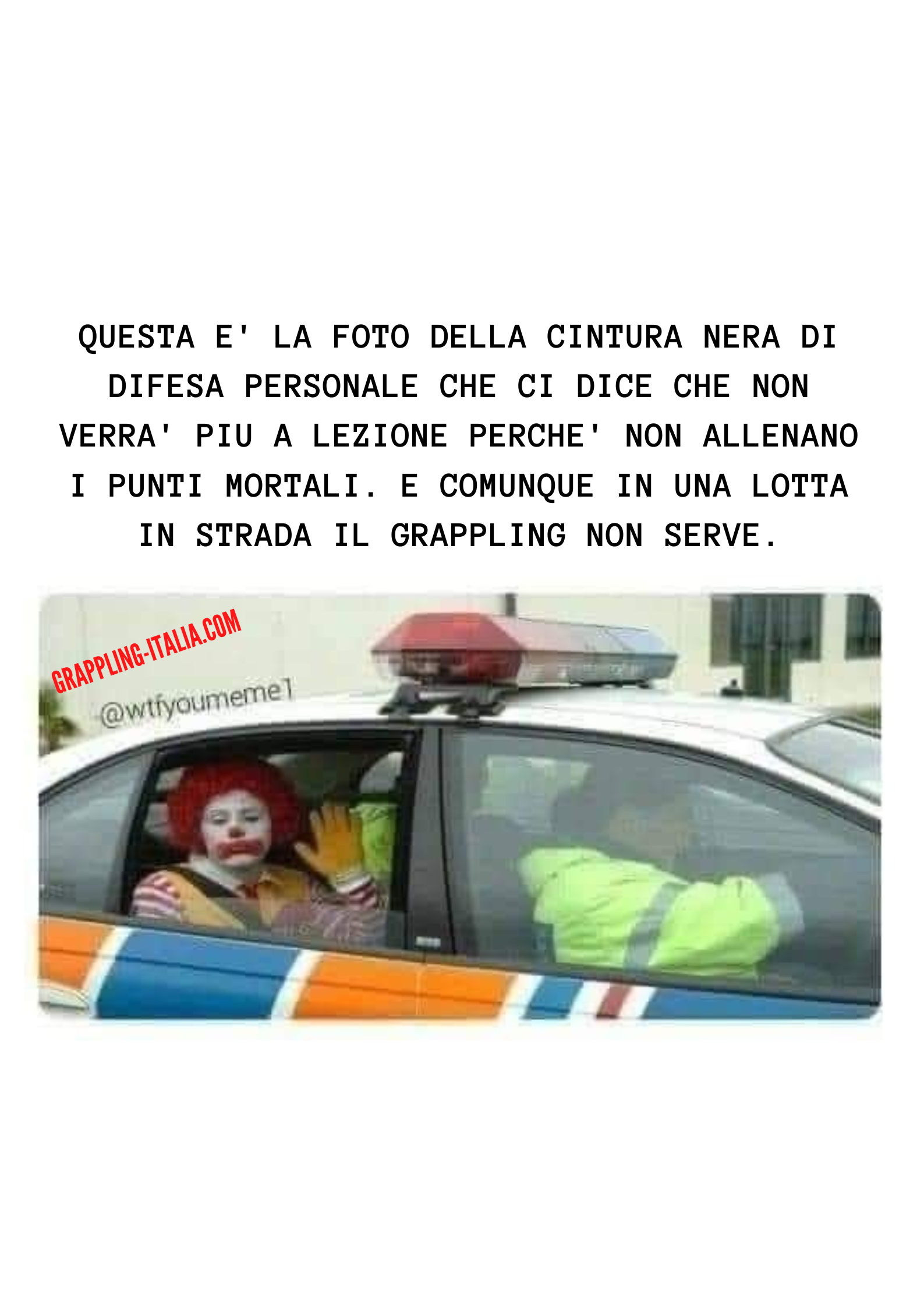 Cintura nera di difesa personale dopo una lezione di bjj