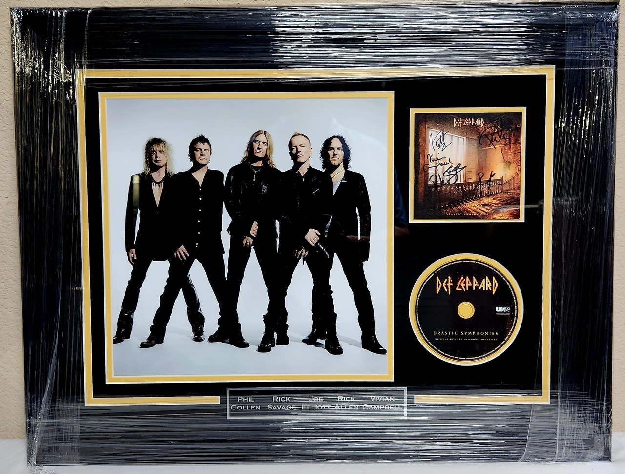 Def Leppard auction item image