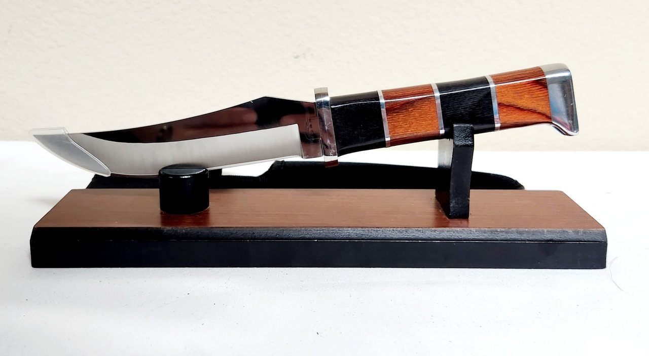 Huntsman auction item image