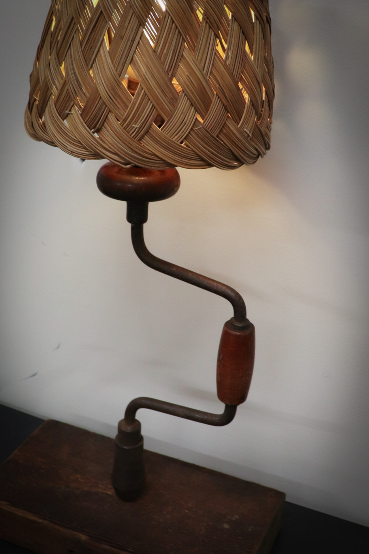 Hand Crank Light auction item image