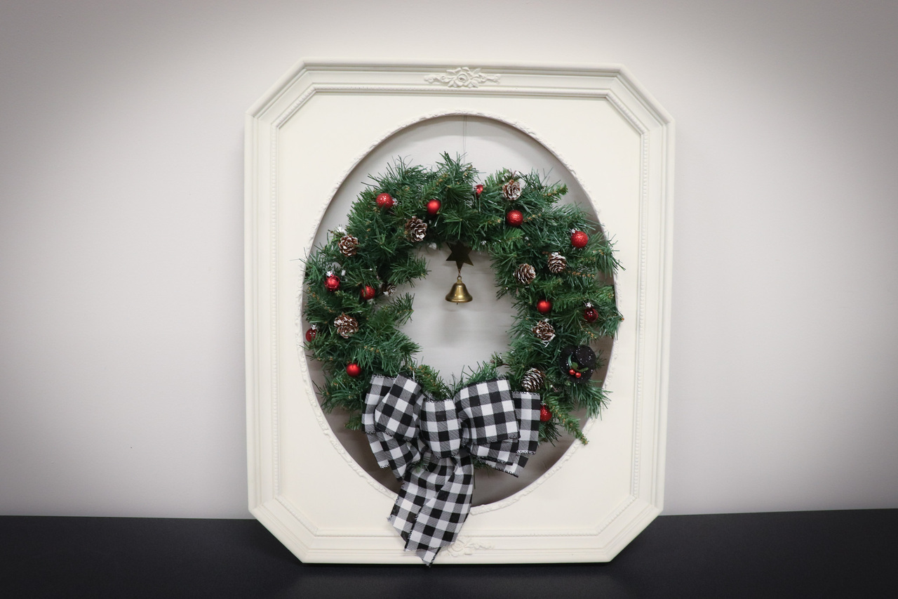 Framed Holiday Wreath auction item image