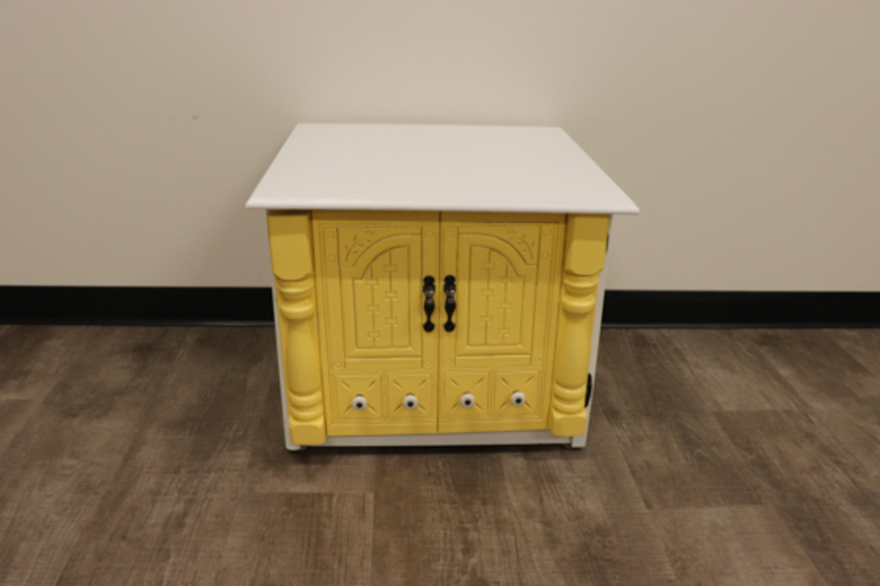 Purr-fectly disguised kitty lavatory auction item image