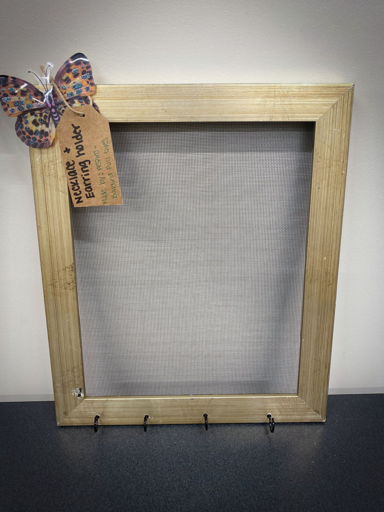 Necklace & Earring Holder #1 auction item image