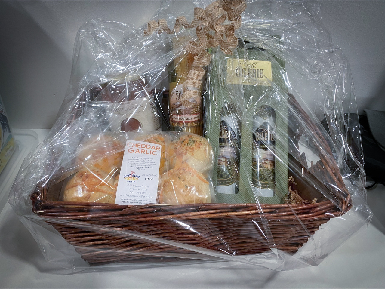 Bread, Oil & Pasta! auction item image