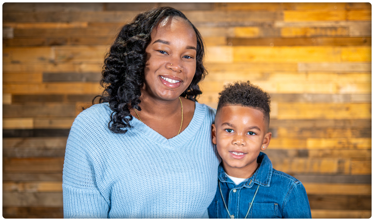 Paragraphics | Bell Family Build logo