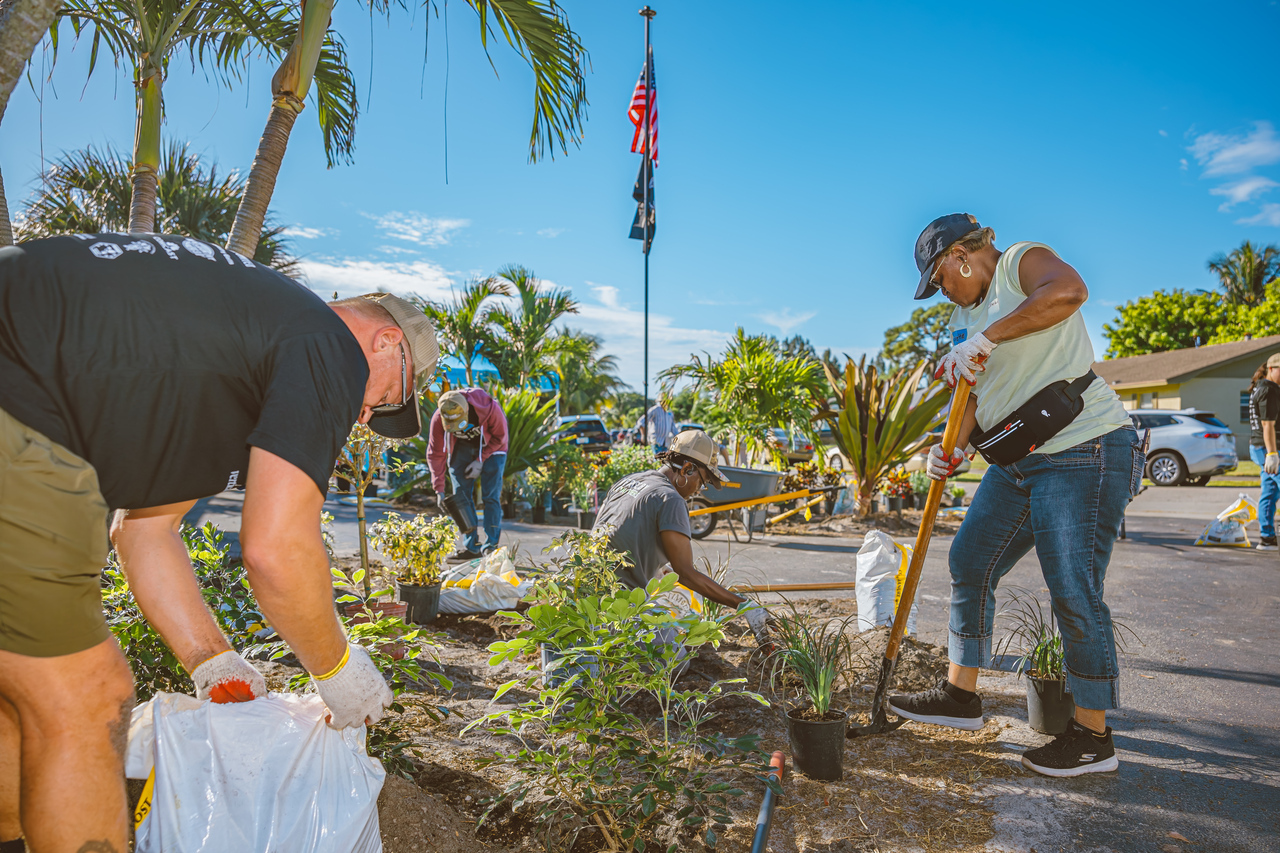 Veterans Build 2026 presented by Vertical Bridge logo