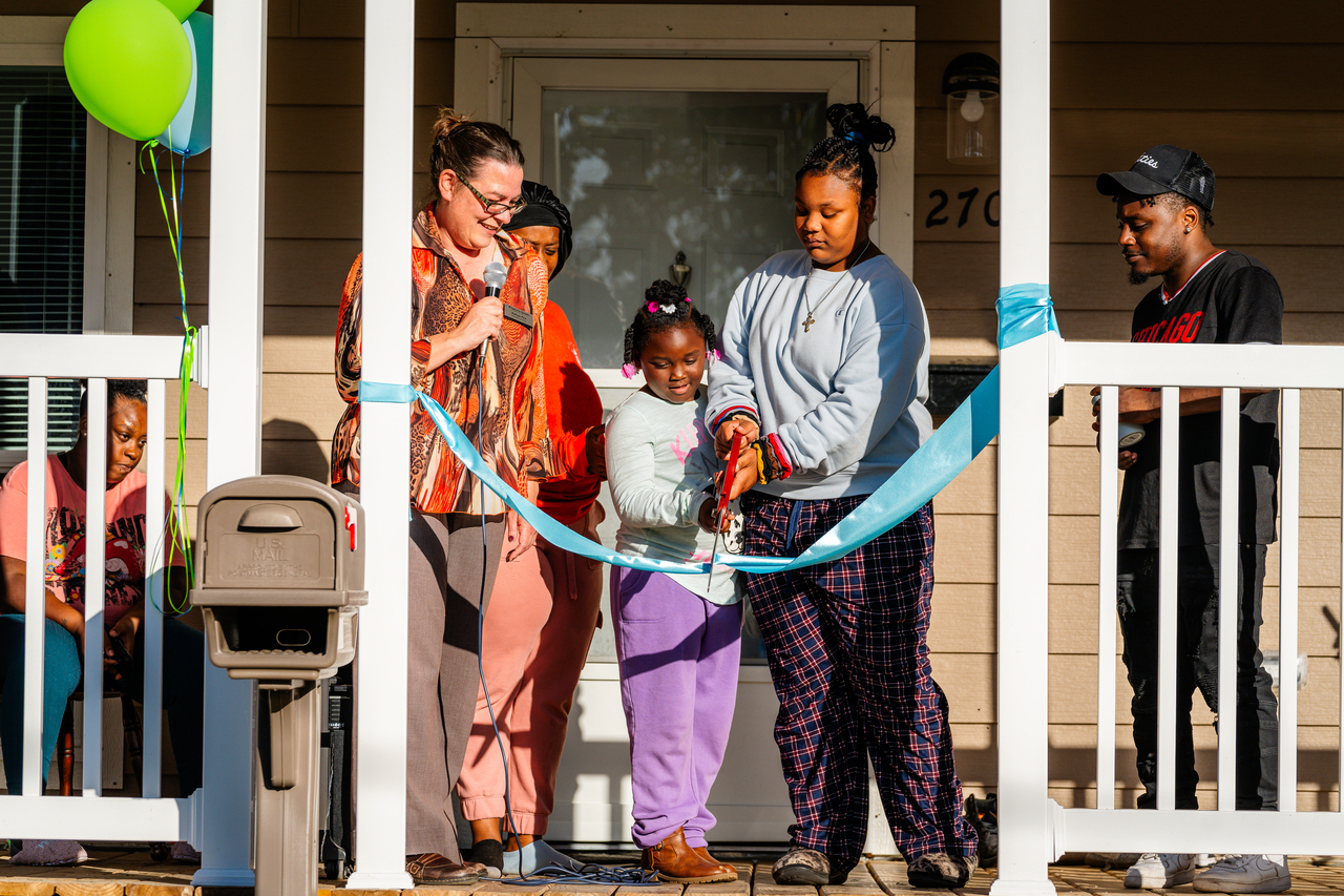 Learn About Habitat's Homeowner Program logo