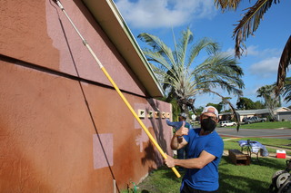 Grubbs Family/ NR logo