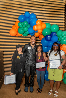 Volunteer for RaiseUp Families FY26Graduation Celebration logo