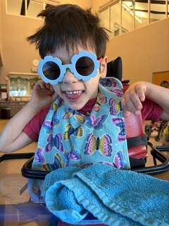 Easton Austin avatar