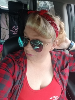 Ruth Nicole Derstine avatar