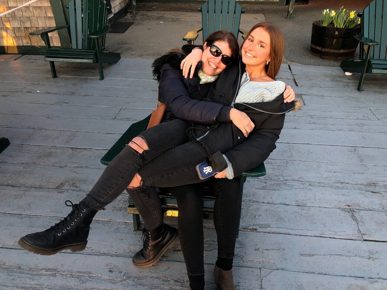 Bowling Besties logo