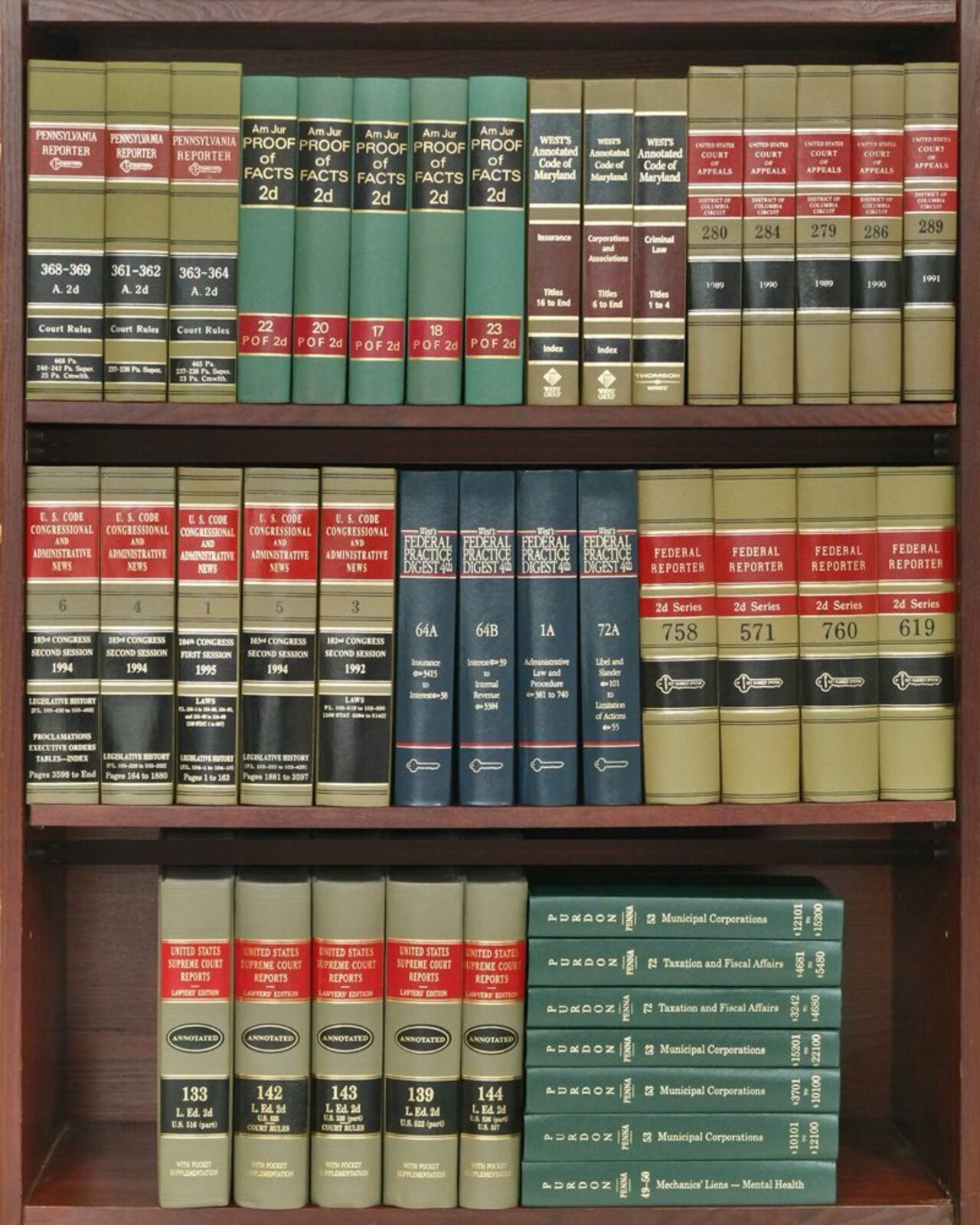 Faculty & Staff logo