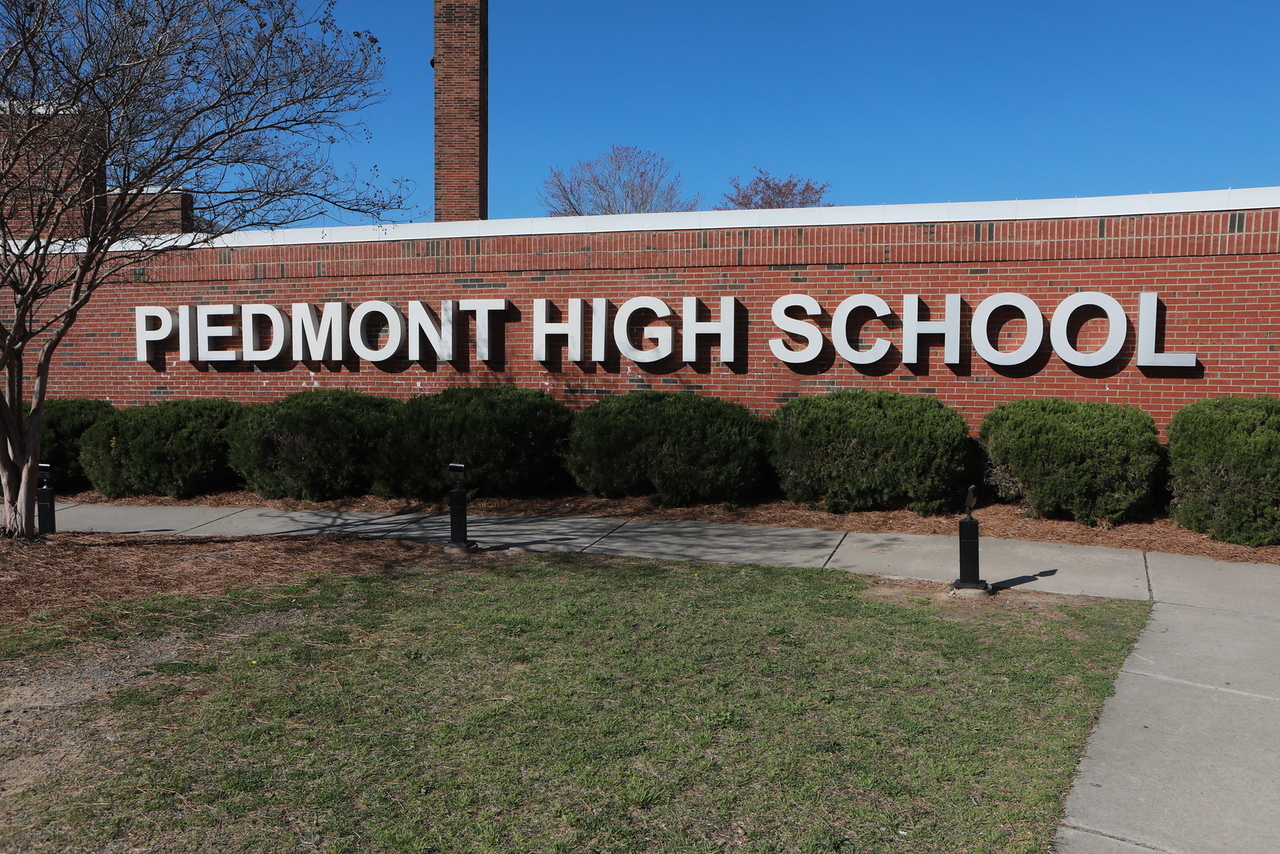 Piedmont Panthers logo