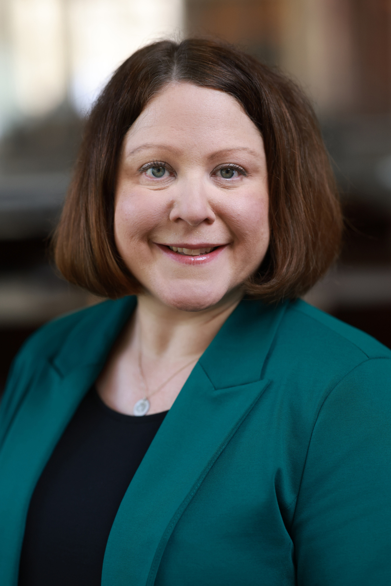 Hilary L. Lichterman logo