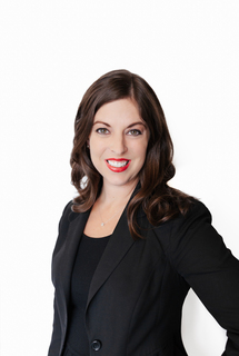 Community Shelter Super Stars 2022 logo