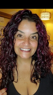 Suzanne Andrews avatar