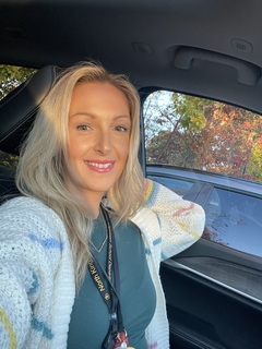 Ashley Carnevale avatar