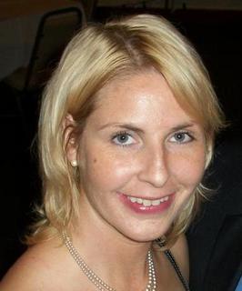 Amy Hollington avatar