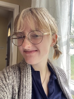 Ria Lowenschuss avatar