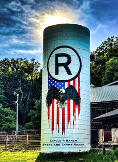 Circle R Ranch Steve & Tammy Roark logo