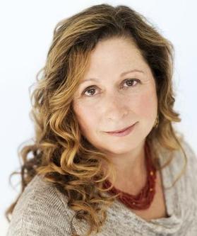 110825_abigail_disney_photo_-_compressed