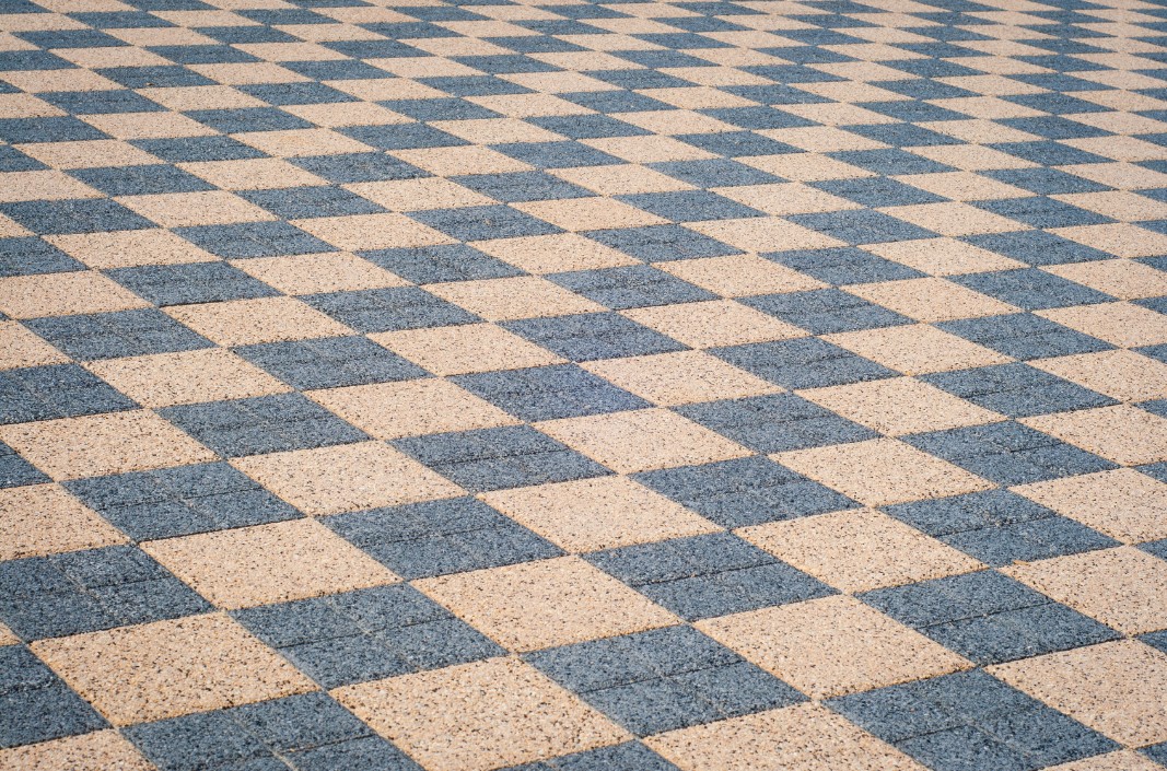 BEFORE AND AFTER RESIN DRIVEWAYS GLASGOW