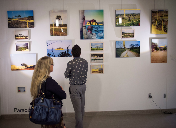 Exhibición del Mundo en un Museo