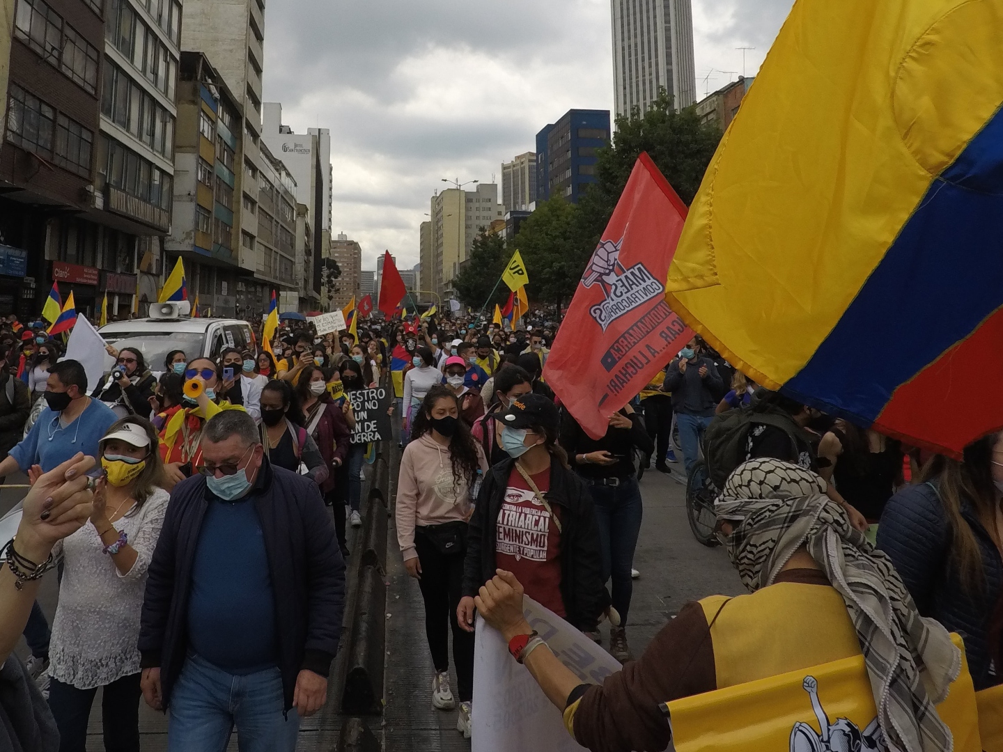 Manifestantes en las calles de Colombia