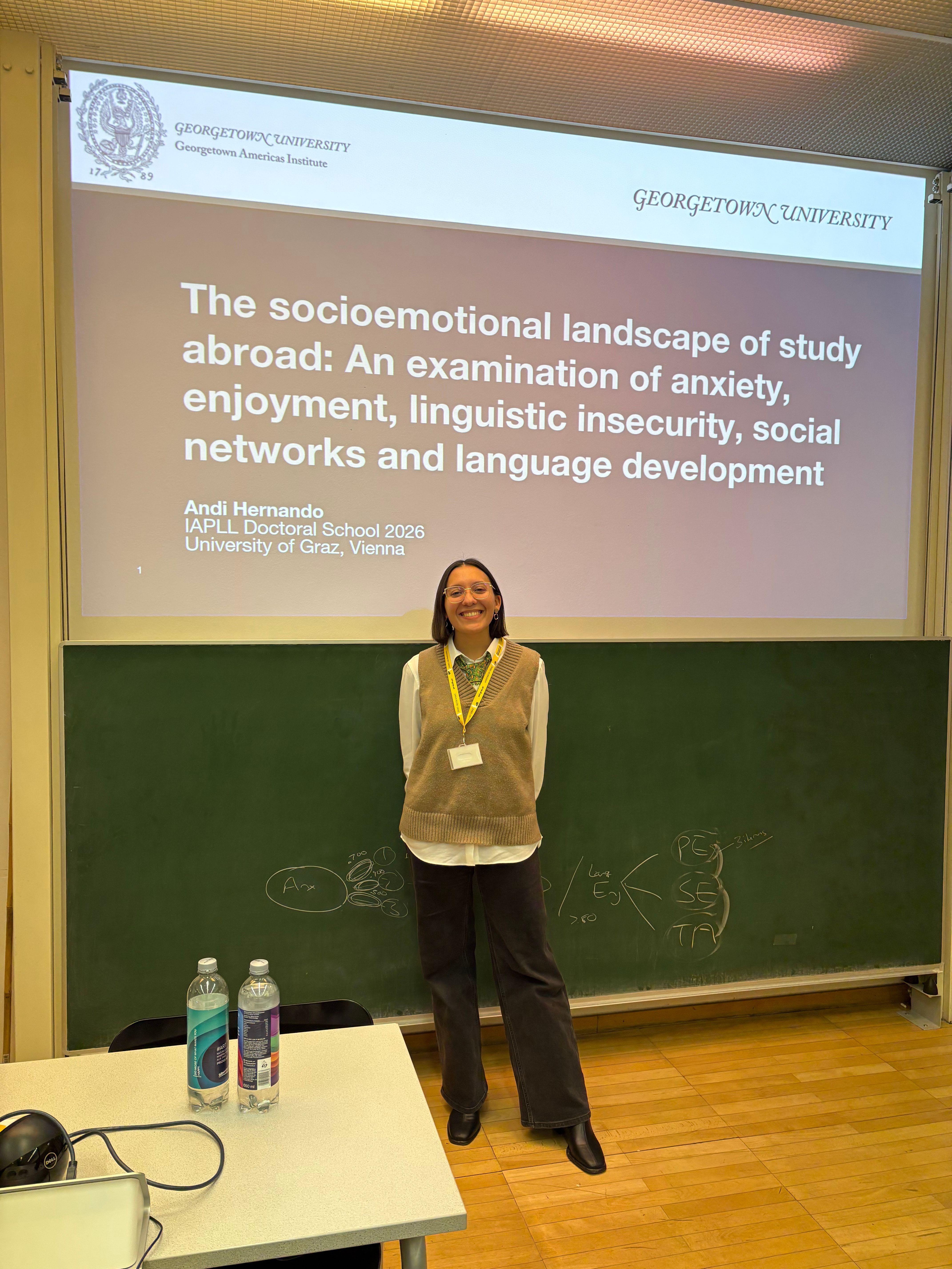 Andi Hernando presents her research