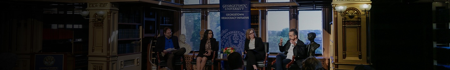 Hans Noel leading a panel