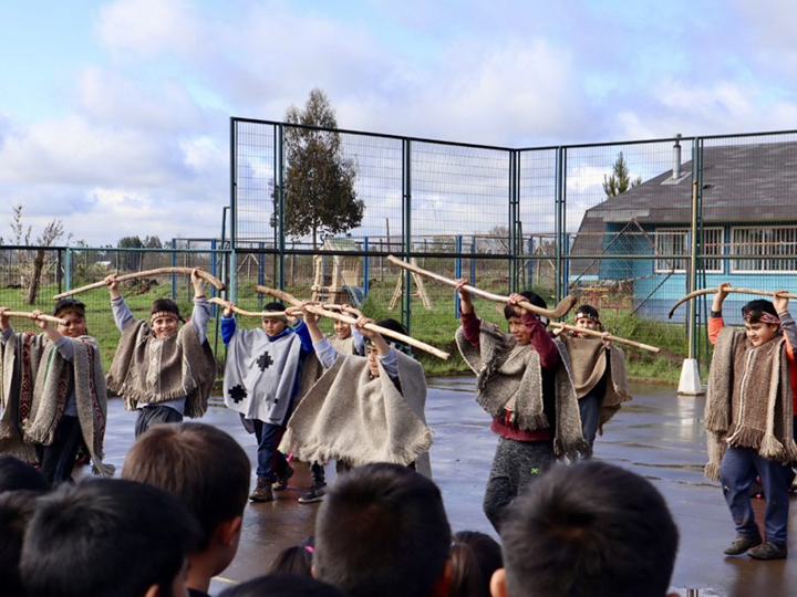 An intercultural elementary school performance in Chile (Photo courtesy of Grace Rector)