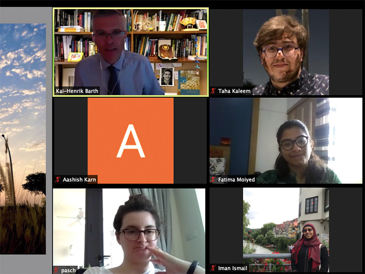 Georgetown in Qatar faculty and students chat via Zoom