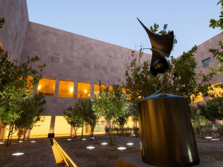 Courtyard with statue at the Georgetown University in Qatar campus