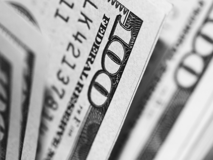 100 dollar bills