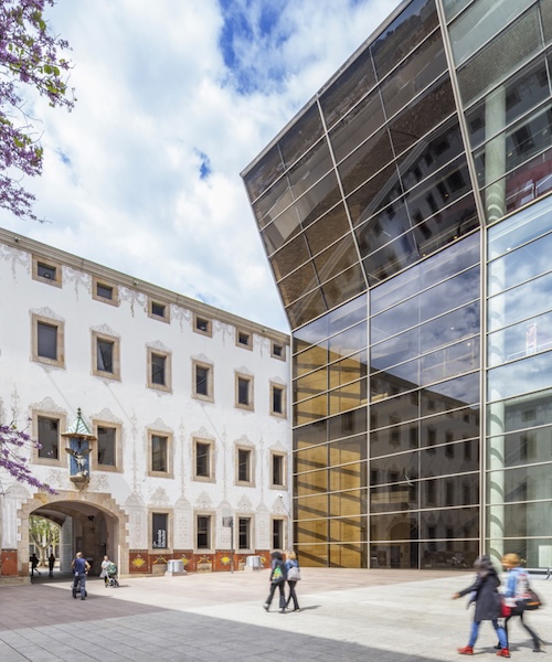 An external view of the Centre de Cultura Contemporània de Barcelona